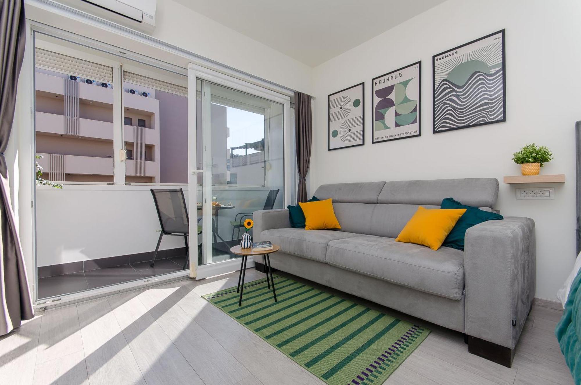 Side By Side Apartments Split Exterior foto